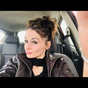 Meet your Posher, Ashlee